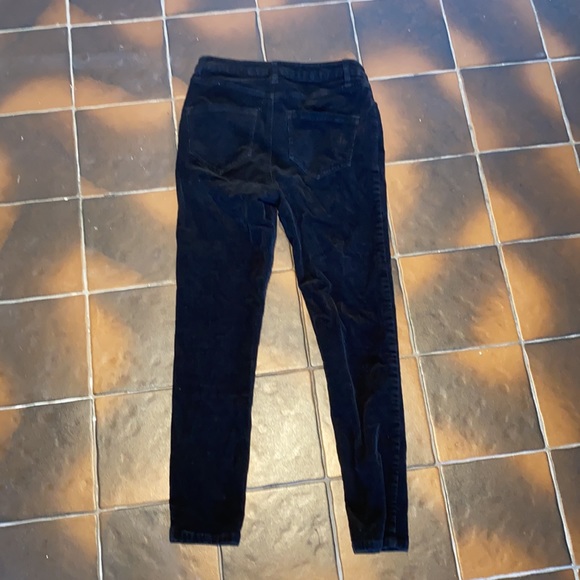 Black corduroy jeans - skinny but comfortable - Picture 2 of 3